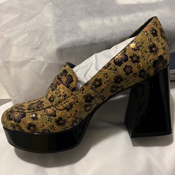 ✨HP✨NIB GORGEOUS PLATFORM LOAFERS (8) - Picture 9 of 14